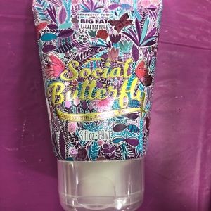 Social Butterfly BFYHC